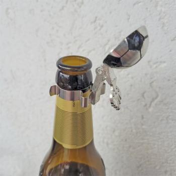Fussball Schwarz-Weiss Zinndeckel für Bierflaschen